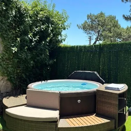 Del Valle Apartment *