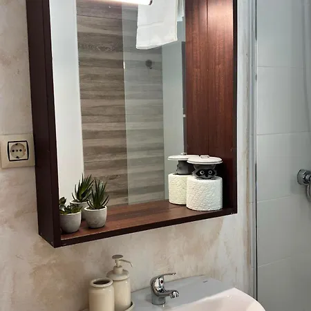 Del Valle Apartment *