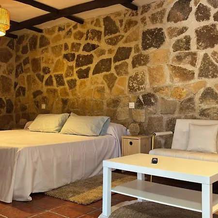Del Valle Apartment *